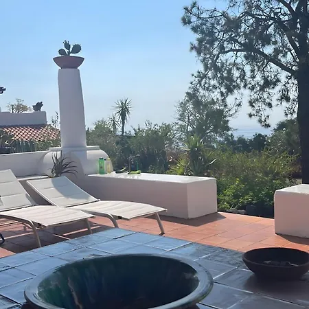 Anna Maria Villa Vulcano (Isola)